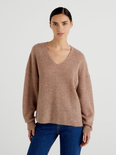 Brown Women's Benetton Boxy Fit V-neck Sweaters | AU271405