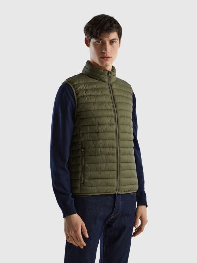 Green Men's Benetton Sleeveless Puffer Recycled Wadding Vest | AU275696